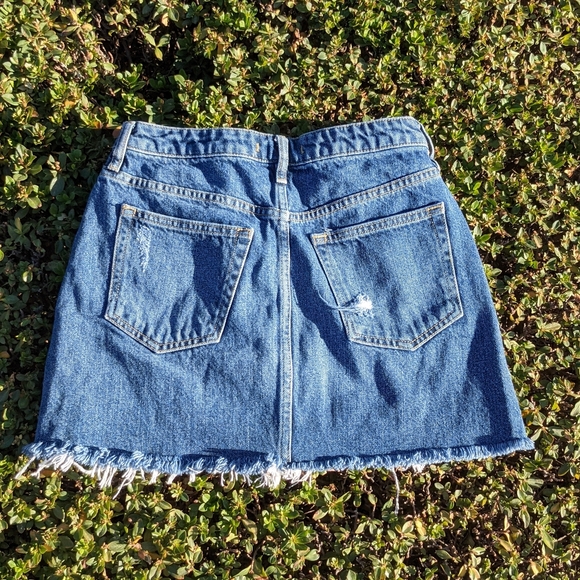 WE THE FREE distressed button fly denim skirt  Size 27 / 4 - Picture 11 of 11